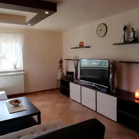 Nikola Appartement