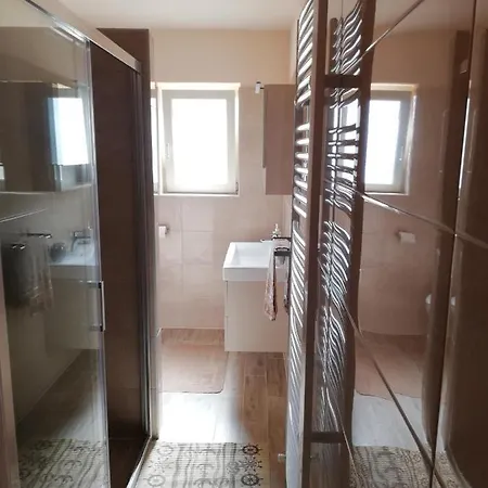 Apartment Nikola *